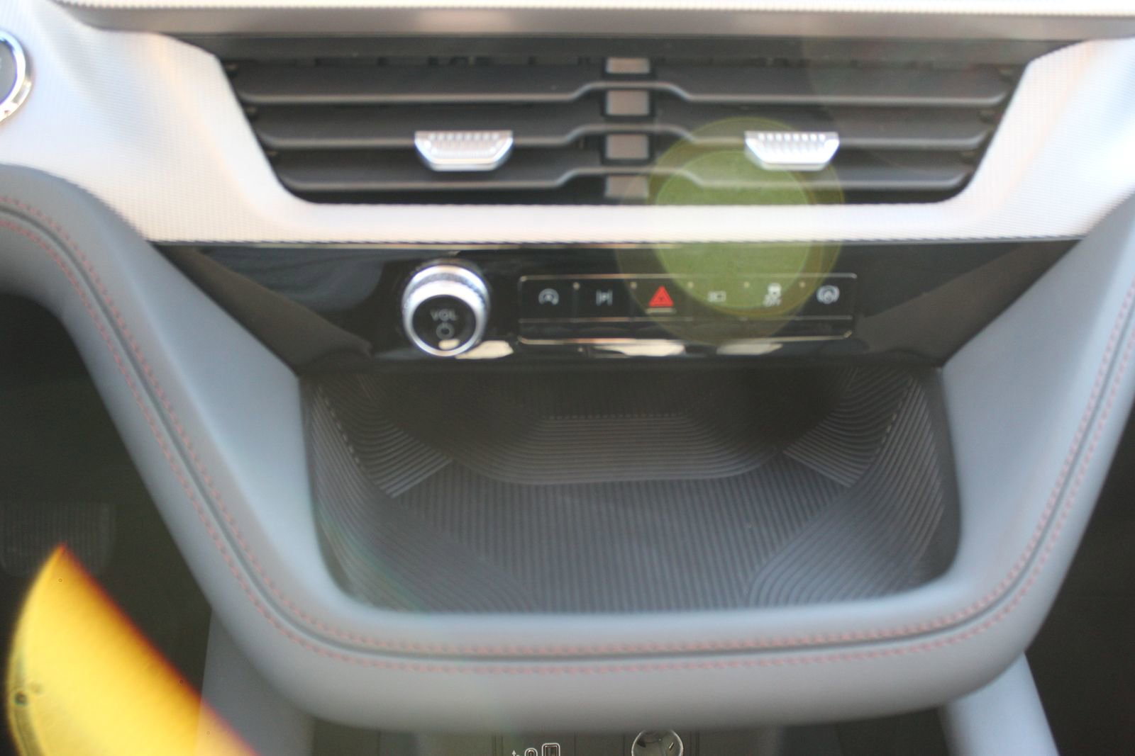 New 2026 Ford Explorer Active image 24