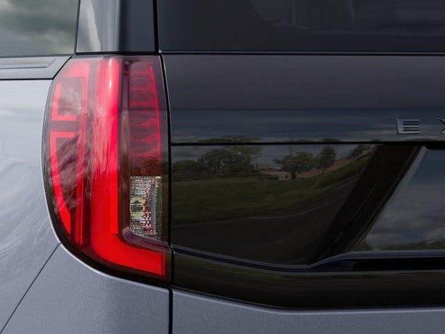 New 2027 Ford Expedition Platinum w/ Stealth Performance Package AWD/4WD image 21