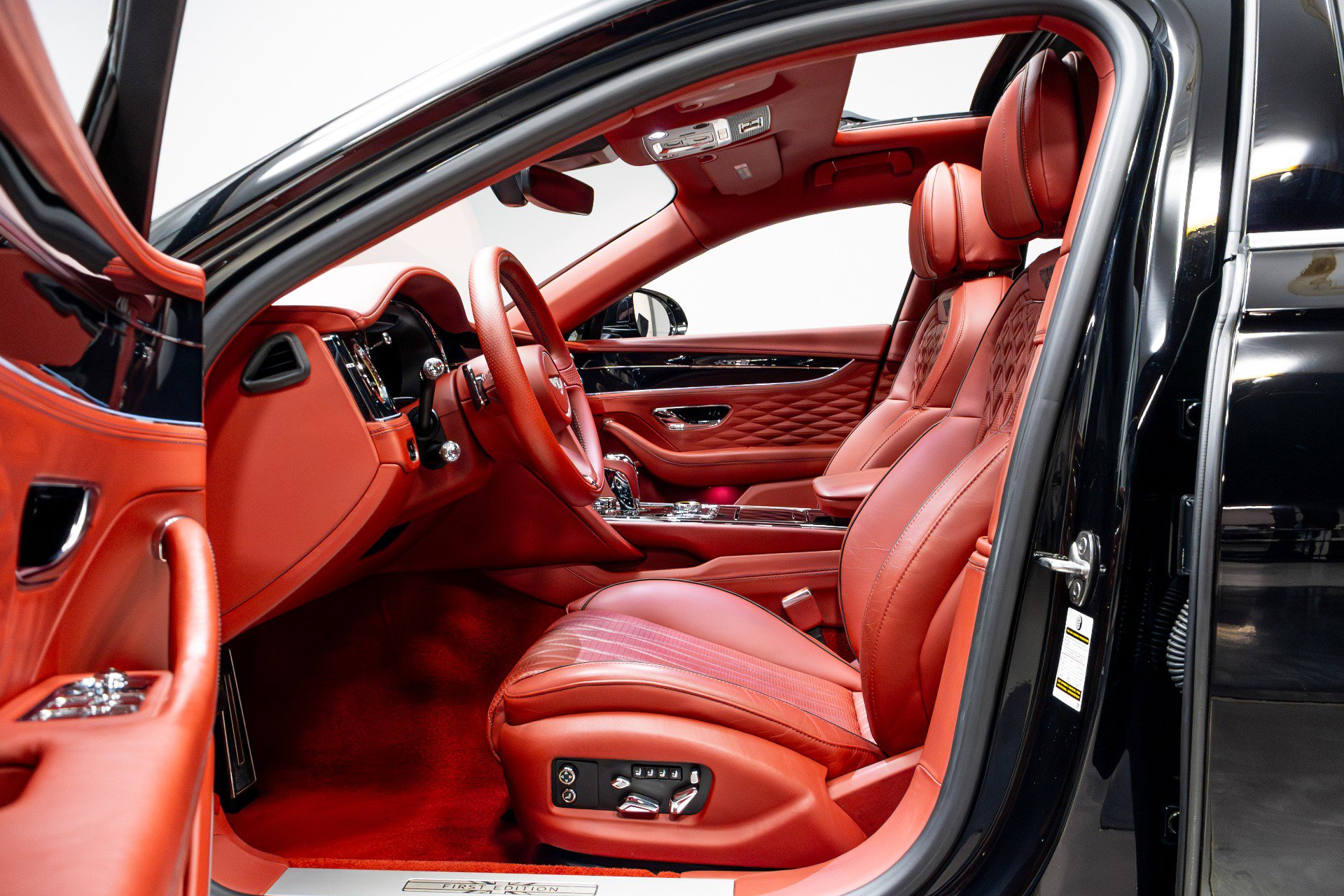 Used 2020 Bentley Flying Spur W12 w/ First Edition Specification image 5