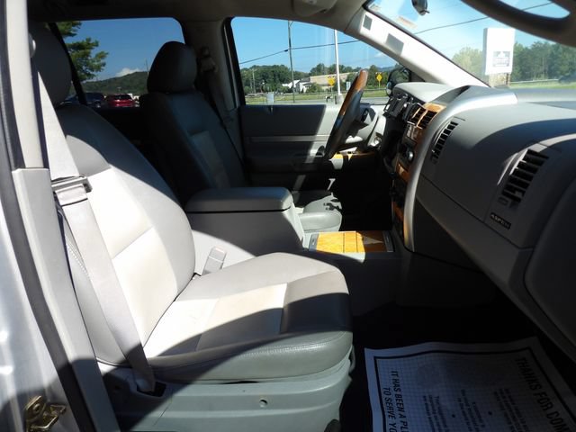 Used 2007 Chrysler Aspen Limited AWD/4WD image 17