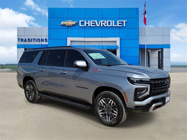 New 2026 Chevrolet Suburban Z71 image 2