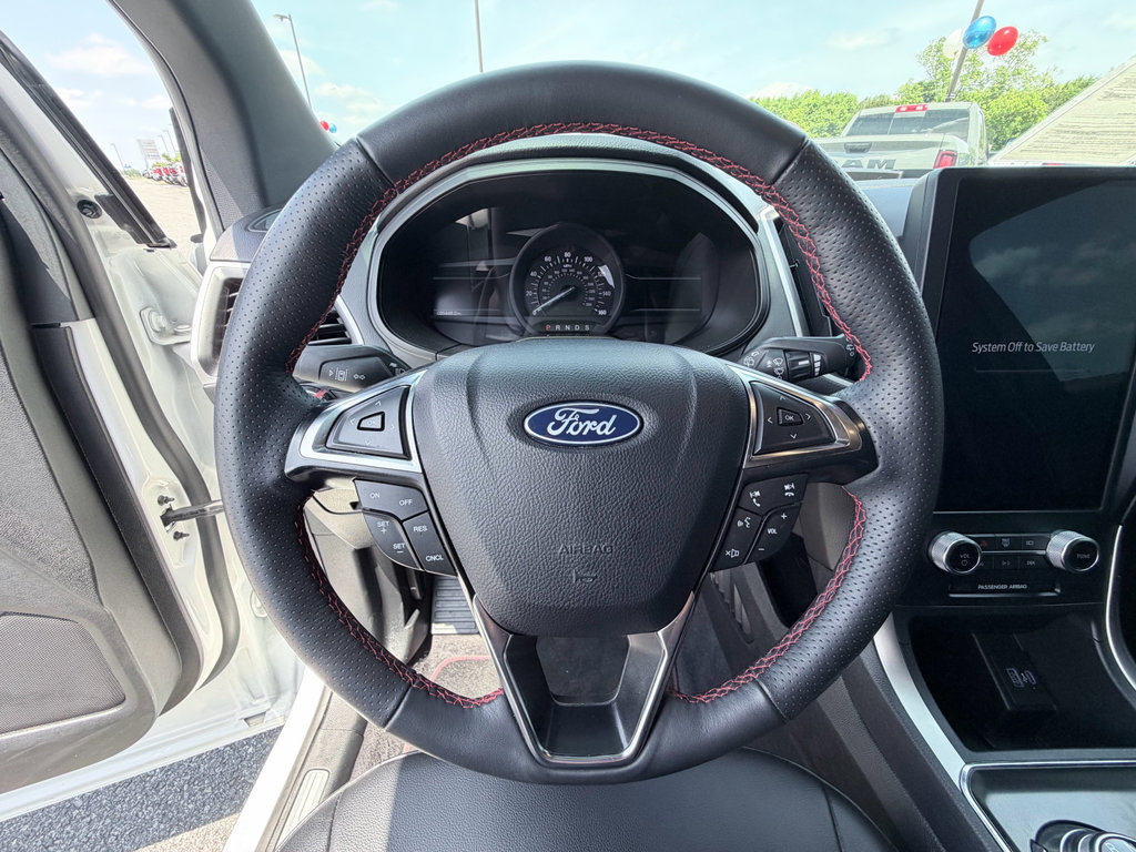 Used 2024 Ford Edge ST-Line AWD/4WD image 16