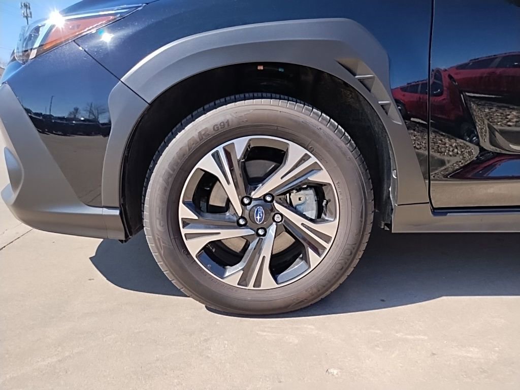 Certified 2025 Subaru Crosstrek 2.0i Premium image 13