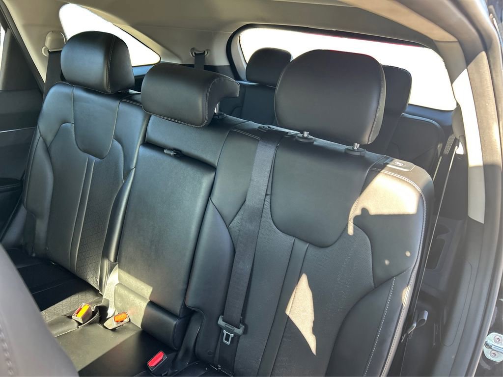 Used 2022 Kia Sorento S w/ Panoramic Sunroof Package image 17