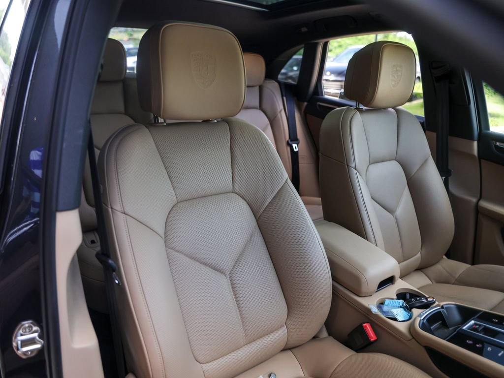 Certified 2026 Porsche Macan AWD/4WD image 75