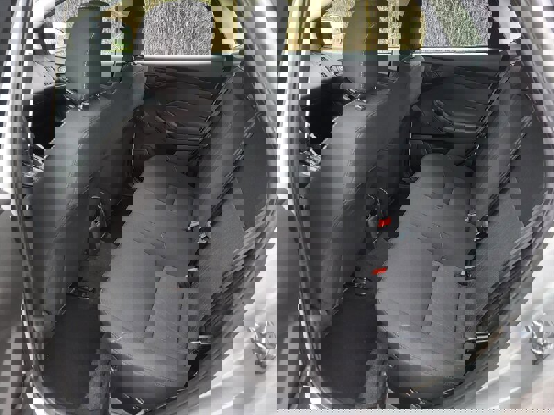 Used 2017 Ford Focus S image 13