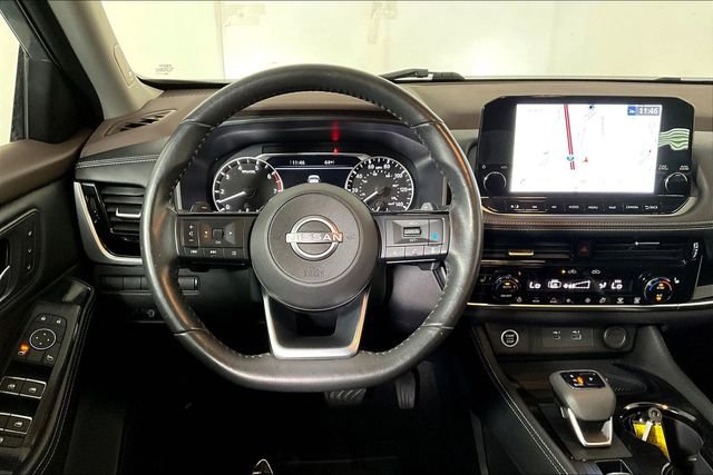 Used 2023 Nissan Rogue SL w/ SL Premium Package image 5