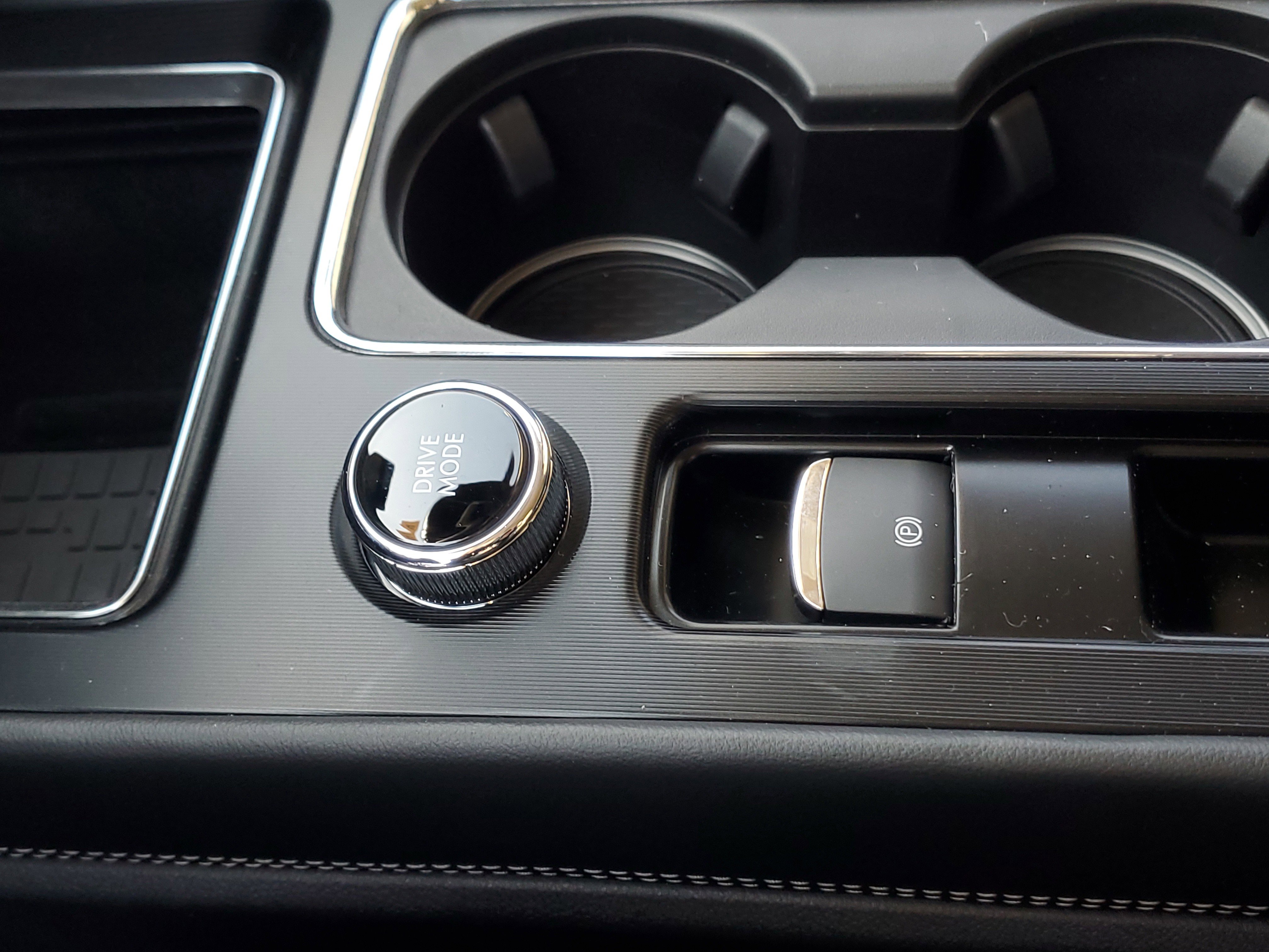 New 2026 Lincoln Corsair Premiere image 24