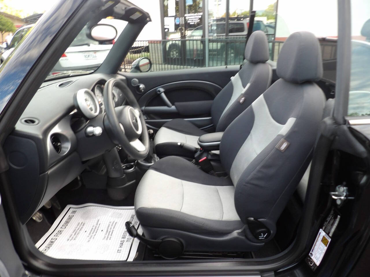 Used 2005 MINI Cooper S FWD image 7