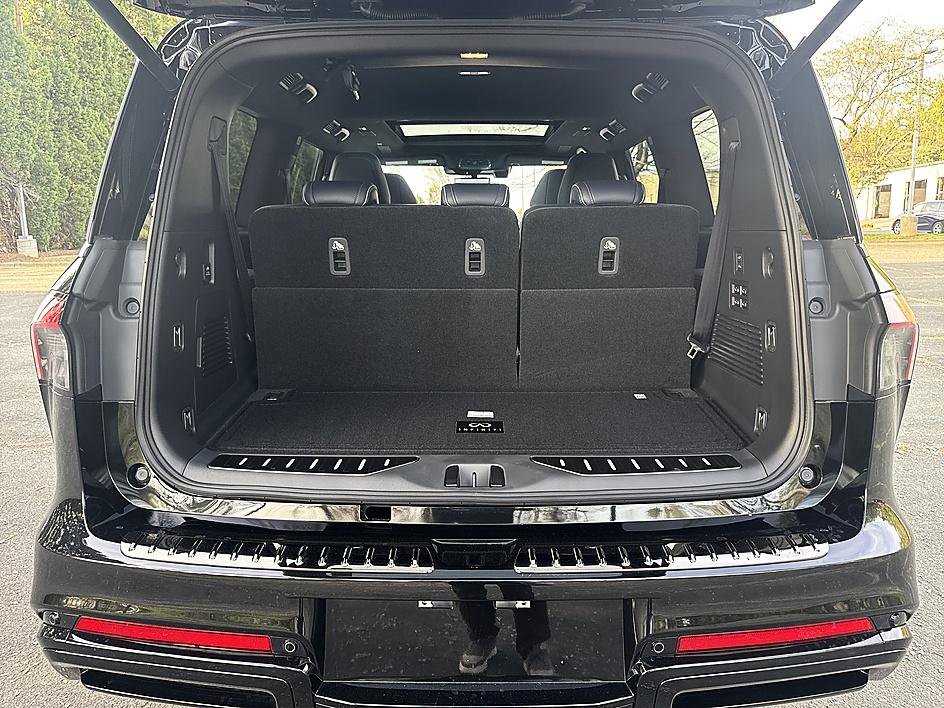 New 2026 INFINITI QX80 4WD image 24