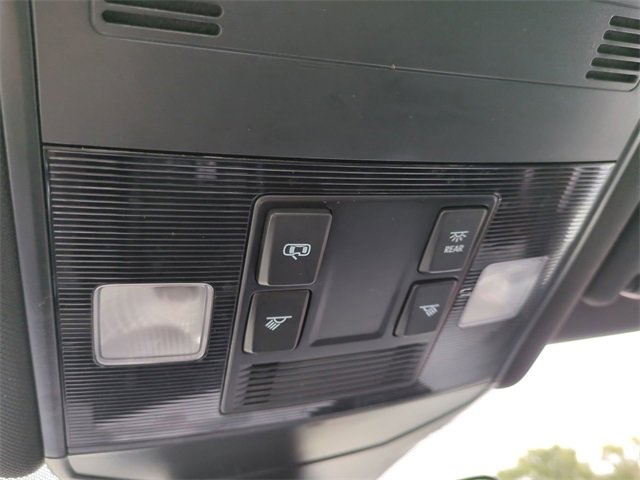 Used 2025 Volkswagen Jetta Sport image 23