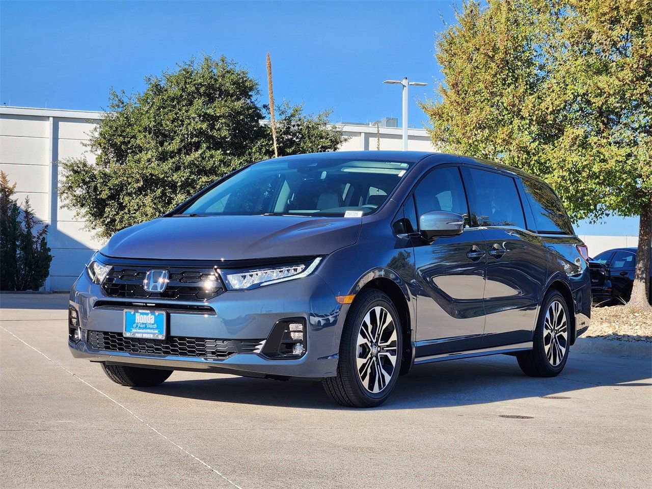 New 2026 Honda Odyssey Elite image 2