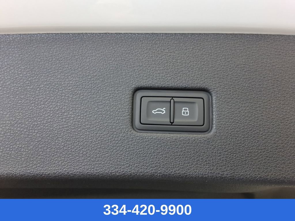 New 2026 Audi Q8 Premium Plus image 22