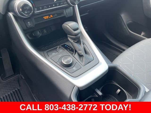 Used 2022 Toyota RAV4 XLE w/ Convenience Package AWD/4WD image 27