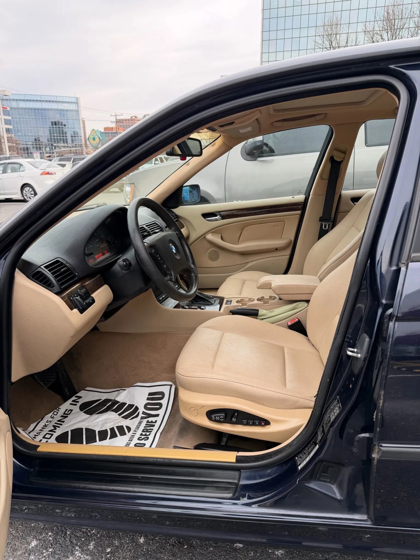 Used 2003 BMW 325xi Sedan image 9