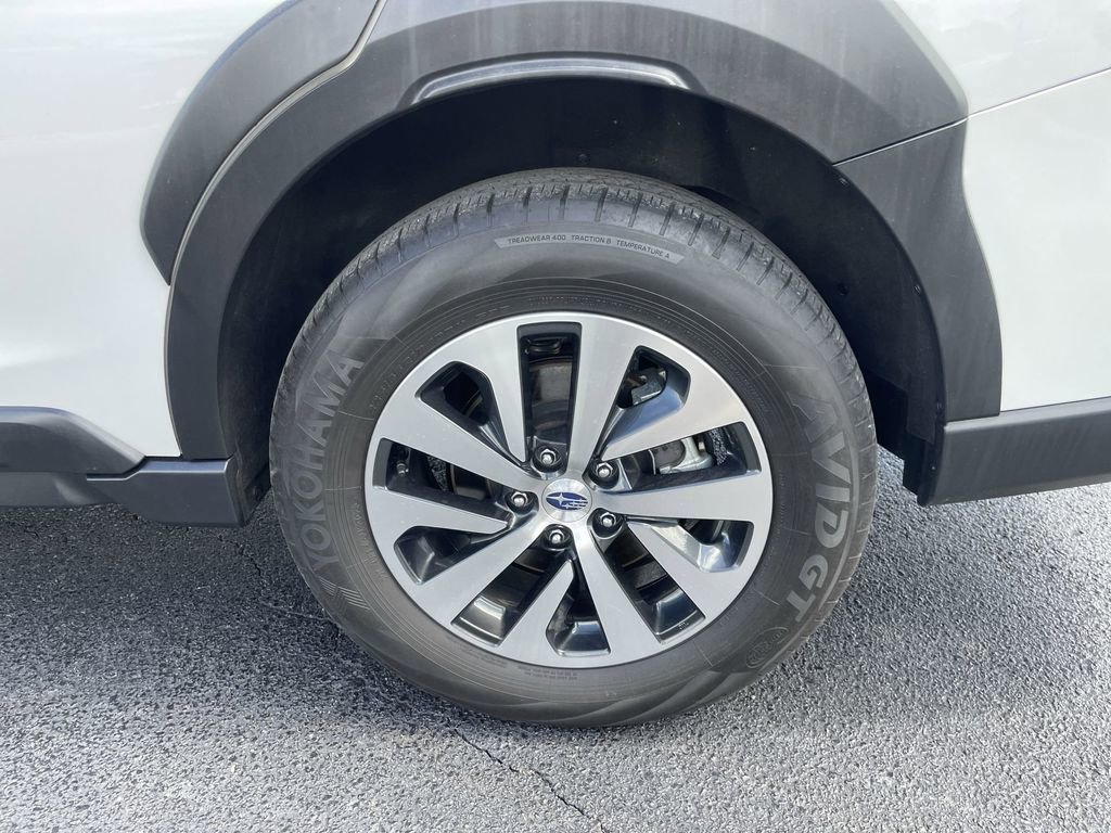 Used 2024 Subaru Outback Premium AWD/4WD image 8