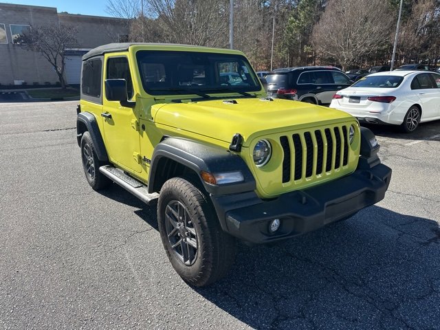 Used 2024 Jeep Wrangler Sport S image 3