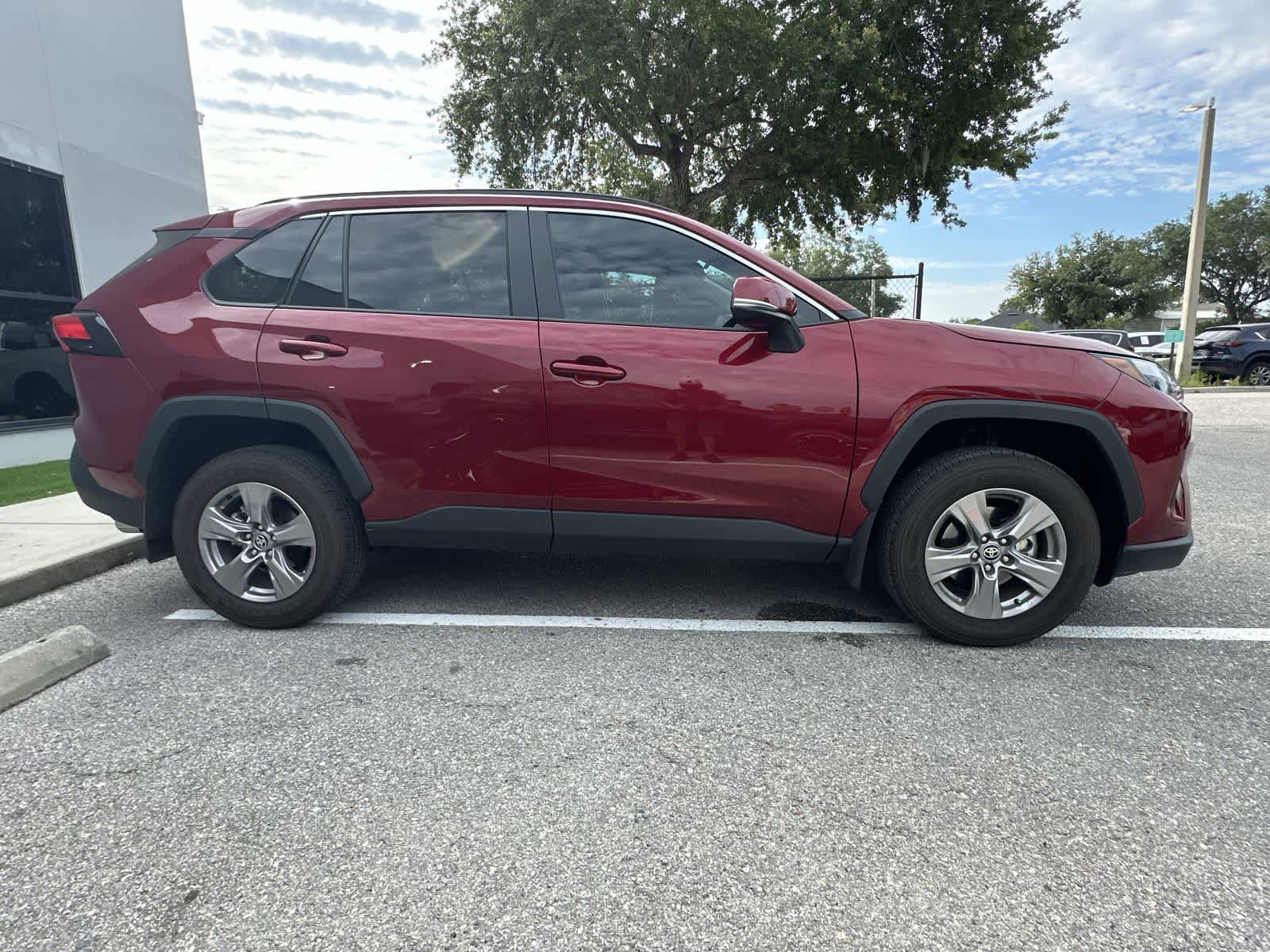 Used 2024 Toyota RAV4 XLE FWD image 10