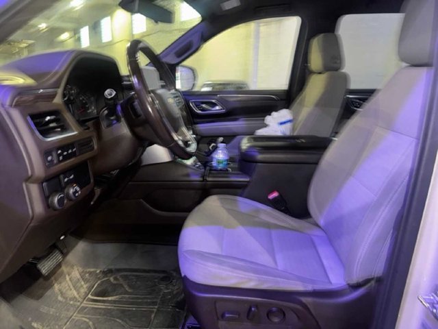 Used 2021 Chevrolet Suburban LS w/ Driver Alert Package RWD image 8