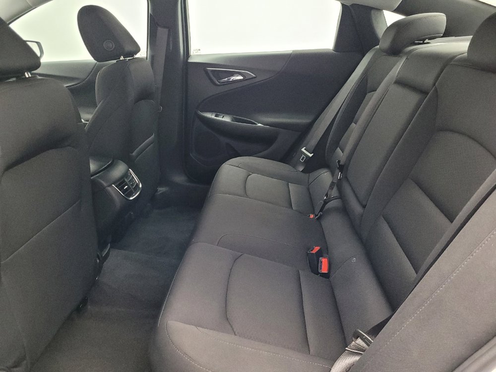 Used 2024 Chevrolet Malibu LT image 18