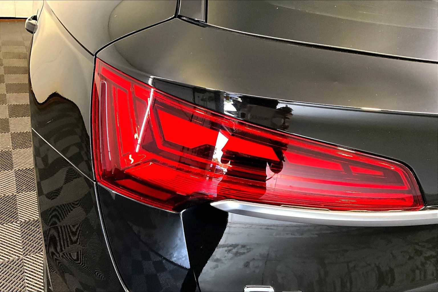 Used 2023 Audi Q5 2.0T Premium Plus w/ Premium Plus Package image 27