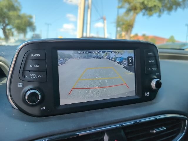 Used 2019 Hyundai Santa Fe SE FWD image 17