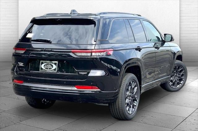New 2026 Jeep Grand Cherokee Summit w/ Obsidian Package AWD/4WD image 27