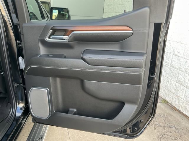 Used 2024 GMC Sierra 1500 Denali w/ Denali Reserve Package image 26