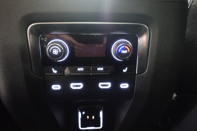 Used 2024 Chevrolet Tahoe High Country w/ Advanced Technology Package AWD/4WD image 24
