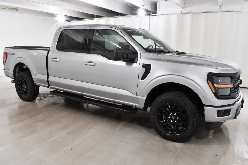 New 2026 Ford F150 XLT w/ XLT Black Appearance Package AWD/4WD image 5