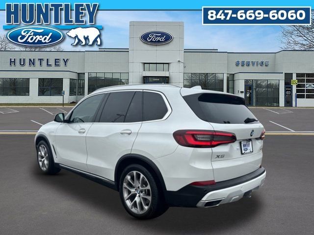 Used 2021 BMW X5 xDrive45e w/ Premium Package AWD/4WD image 6