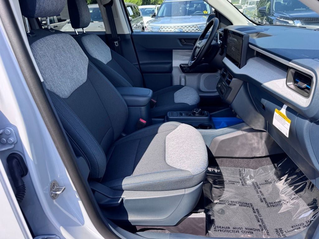 New 2026 Ford Maverick XLT w/ XLT Luxury Package FWD image 23