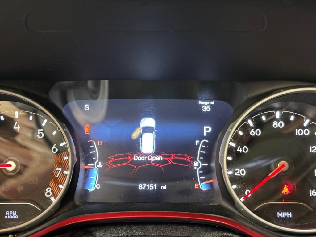 Used 2019 Jeep Compass Trailhawk AWD/4WD image 33