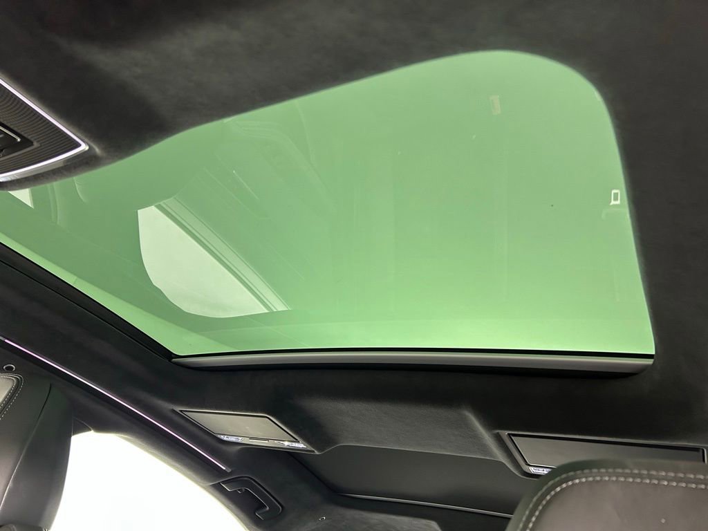 Used 2023 Audi S8 w/ S8 Comfort Plus Package image 29