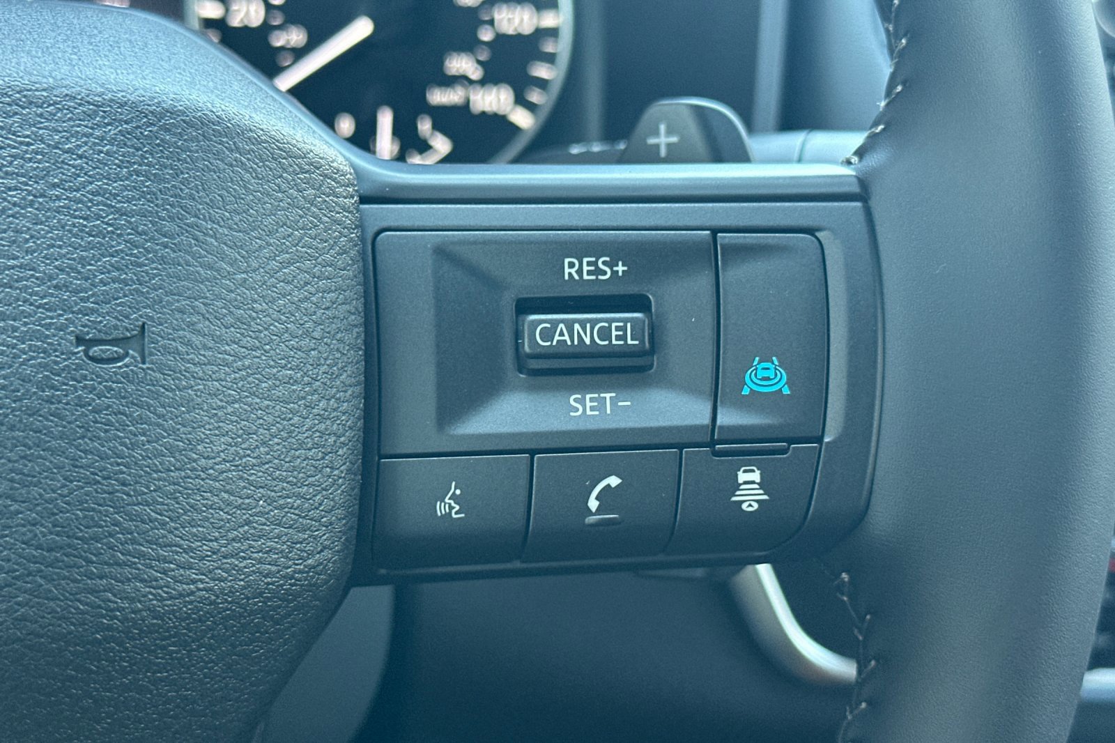 New 2026 Nissan Rogue SV w/ Cold Weather Package AWD/4WD image 28