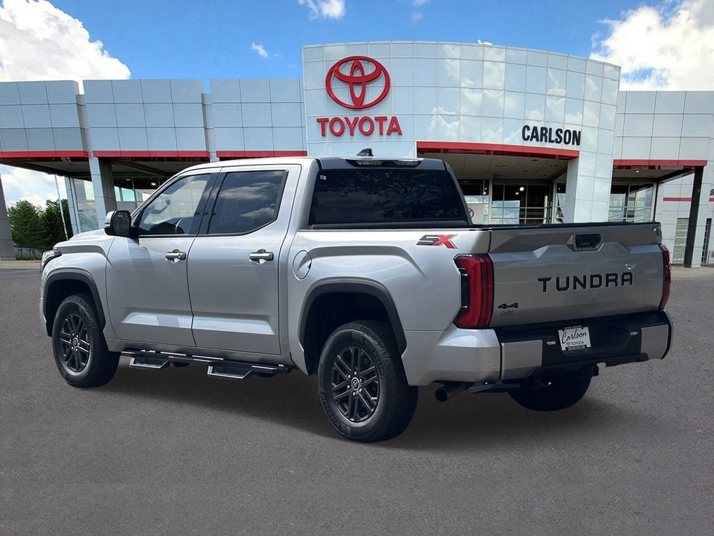 Used 2023 Toyota Tundra SR5 w/ SR5 Convenience Package AWD/4WD image 4