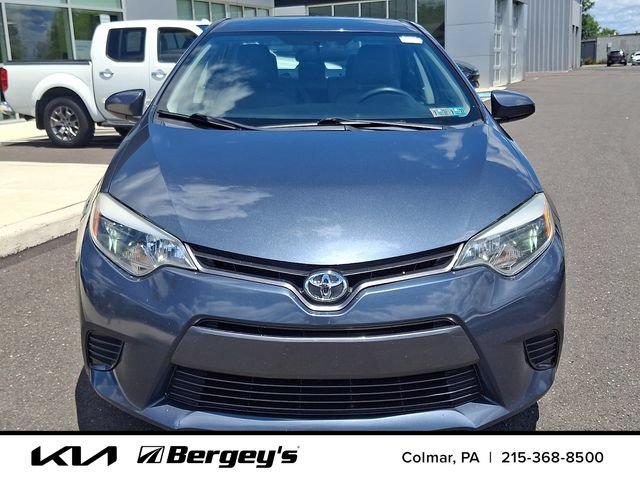 Used 2016 Toyota Corolla LE FWD image 2