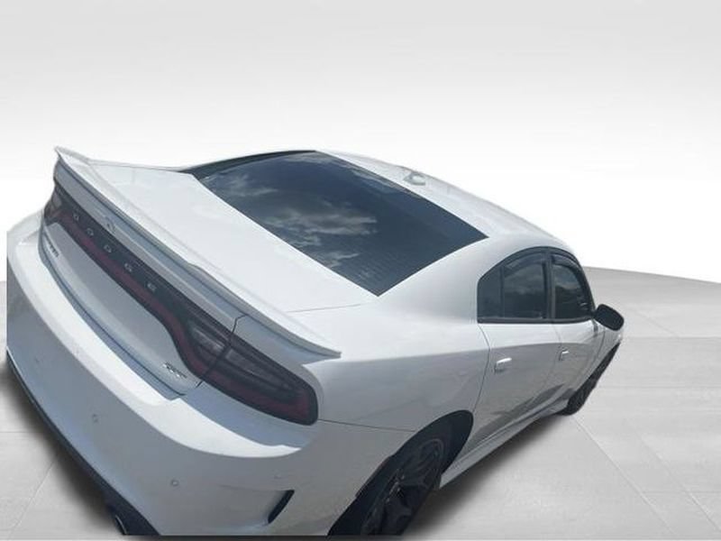 Used 2019 Dodge Charger GT RWD image 8