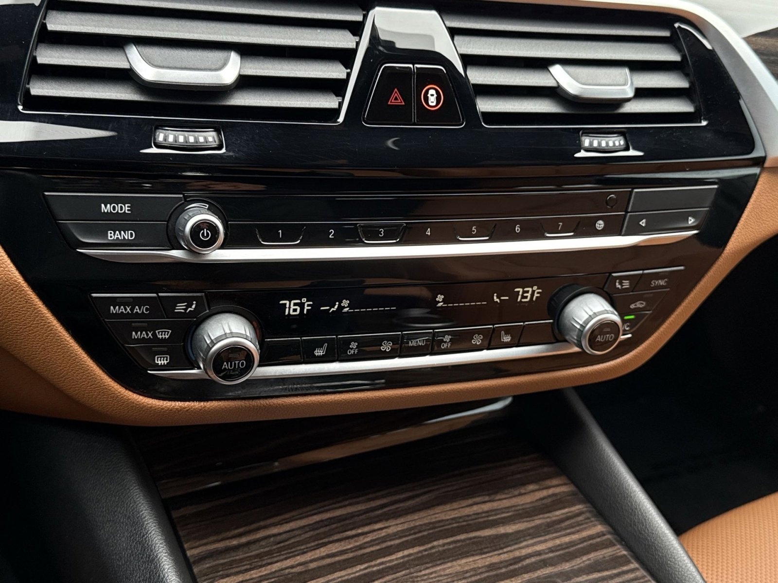 Used 2022 BMW 530i w/ Premium Package image 21