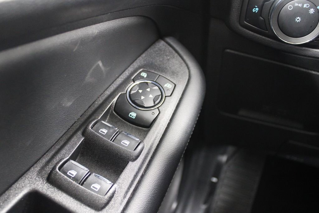 Used 2024 Ford Edge SE image 45