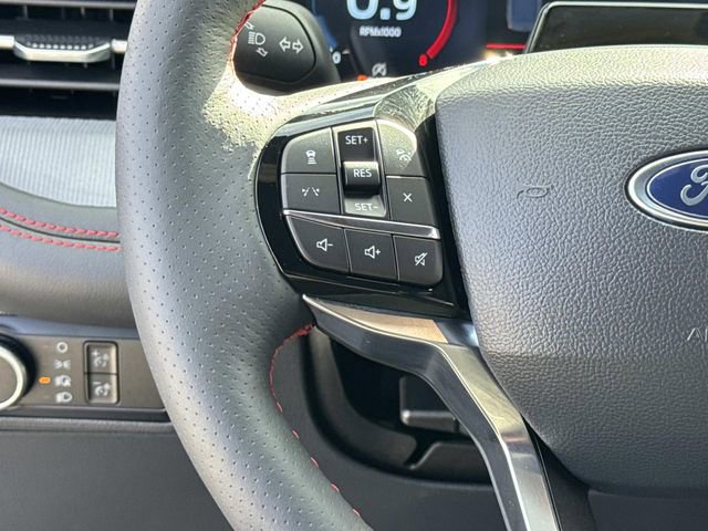 Used 2025 Ford Explorer ST-Line image 26