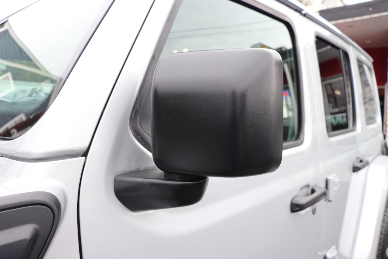 Used 2024 Jeep Wrangler Sahara image 53