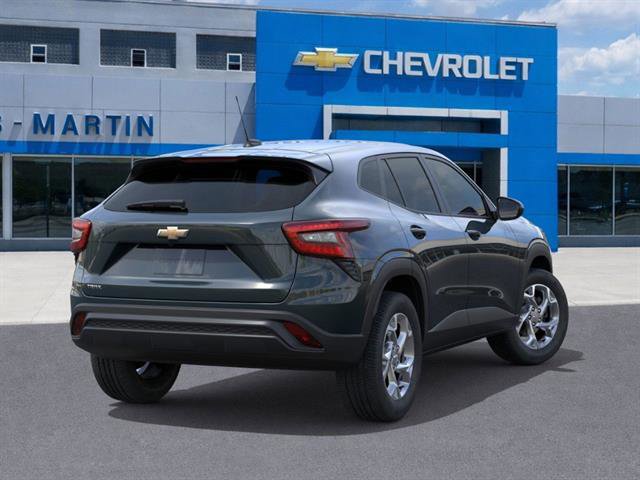 New 2026 Chevrolet Trax LS image 4