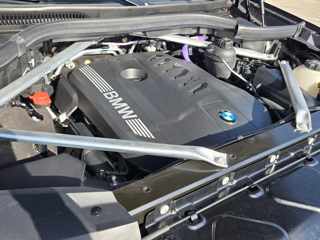 Used 2025 BMW X7 xDrive40i image 18