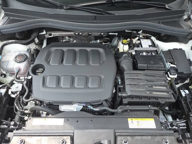 Used 2026 Volkswagen Tiguan SE AWD/4WD image 27