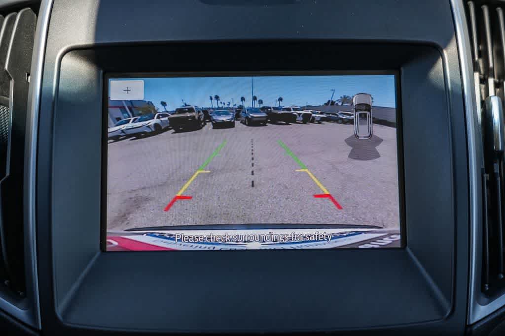 Used 2020 Ford Edge SE FWD image 23