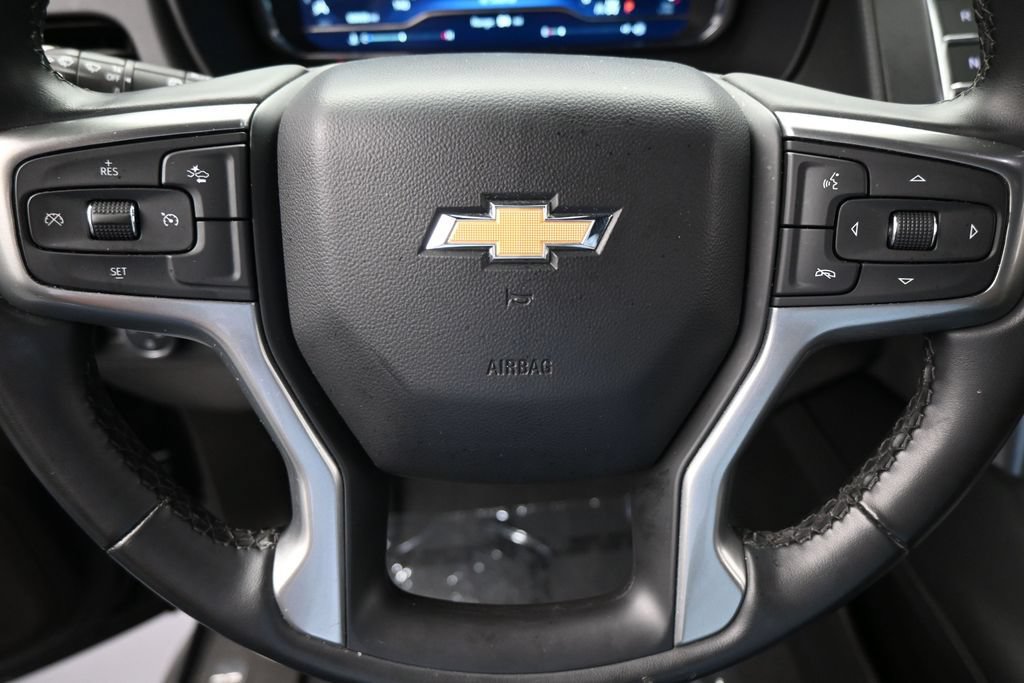 Used 2024 Chevrolet Suburban LT AWD/4WD image 31