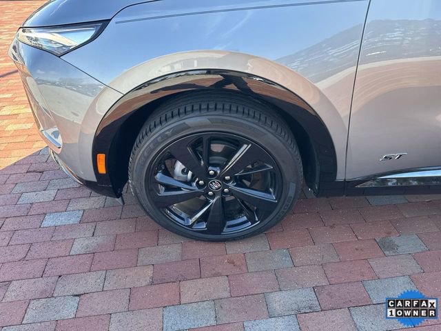 Used 2024 Buick Envision Sport Touring image 10