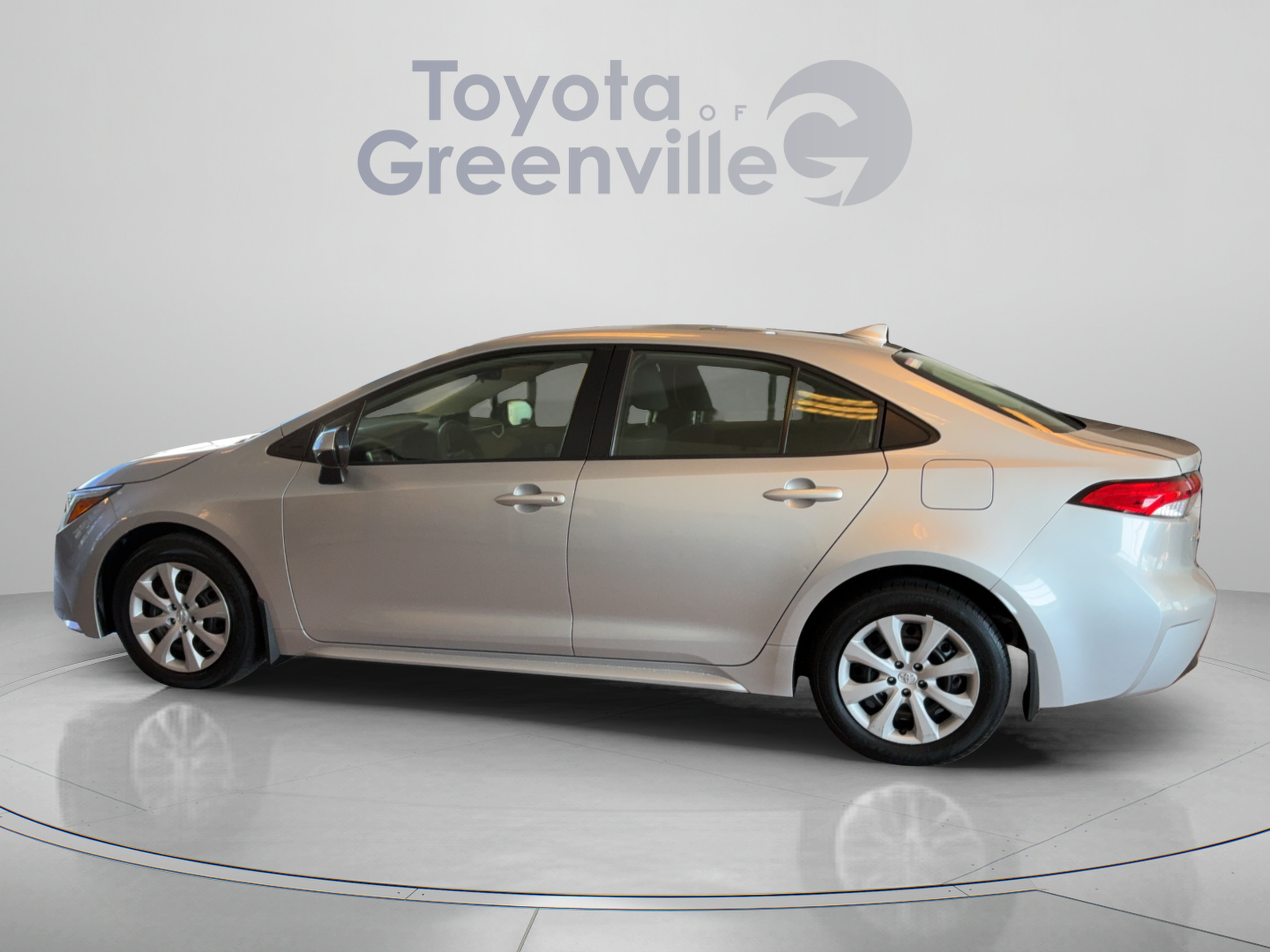 Certified 2024 Toyota Corolla LE FWD image 2