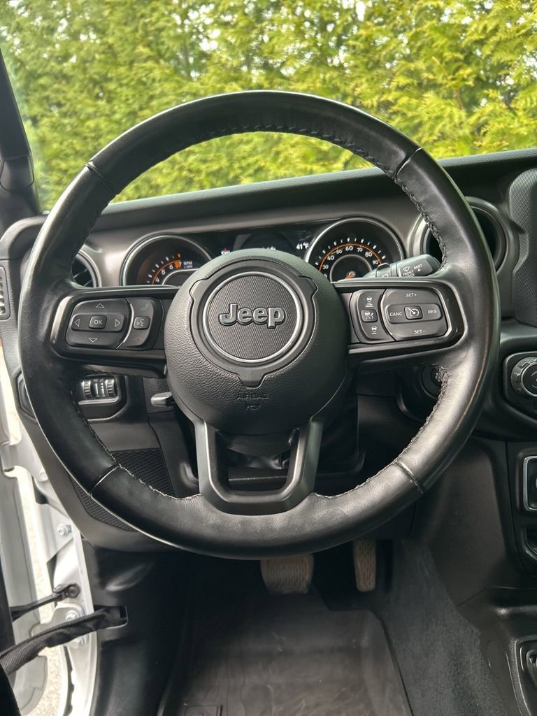 Used 2022 Jeep Wrangler Unlimited Sport image 25